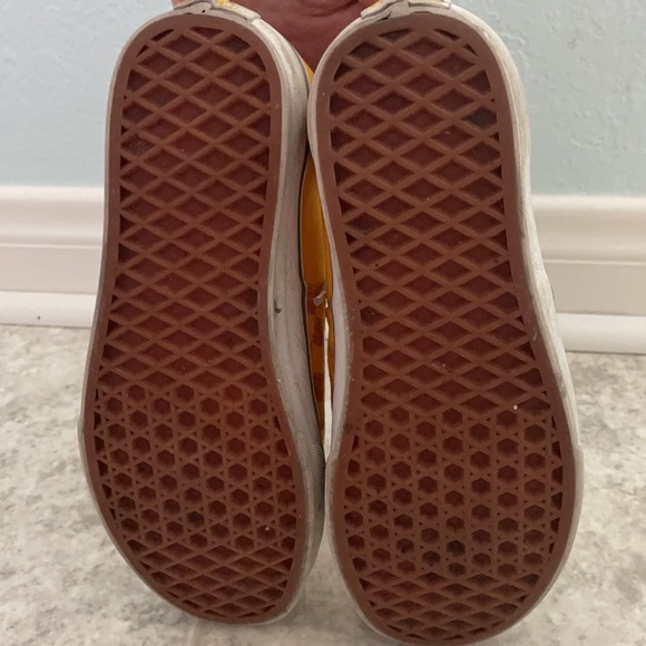 Vans™️ Authentic & Rare “People Powered” Design. - Picture 9 of 10